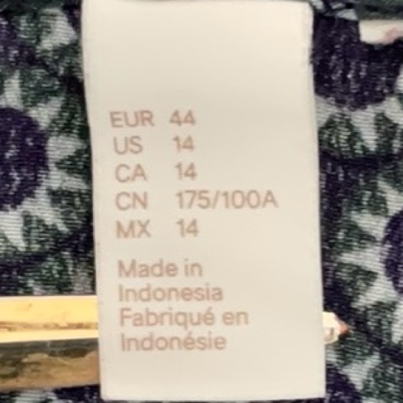 H&M Women’s Top Sun Motif Long Sleeve Blue Green Button Back Polyester Size 14 - Picture 7 of 7